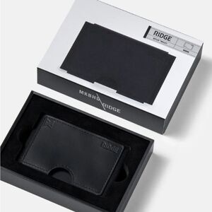 Ridge Biflex Leather Wallet- Midnight Black